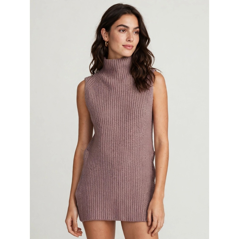 Wilfred Women's M Dusty Rose 100 Wool Sleeveless Turtleneck Sweater Side Slit